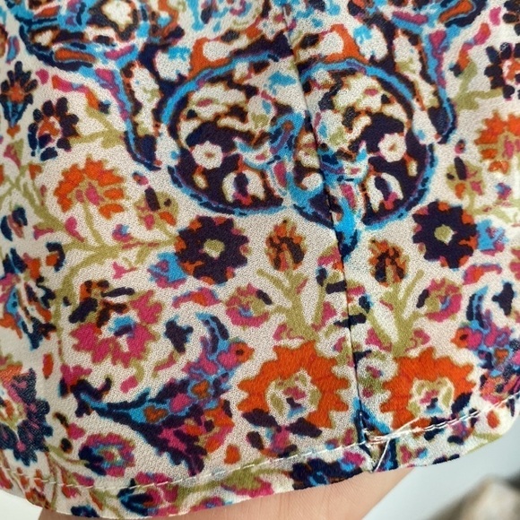 Eyeshadow Bohemian sleeveless tiered tunic. - Picture 14 of 14